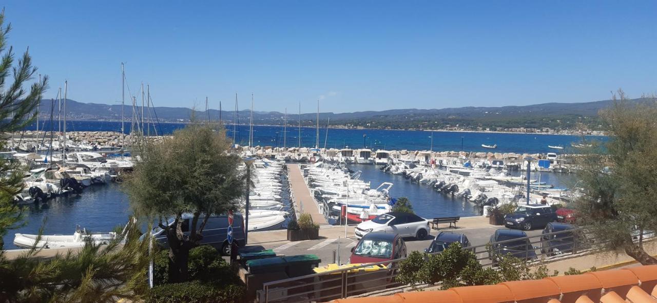 Petit coin de paradis au soleil près de la mer Saint-Cyr-sur-Mer Eksteriør billede