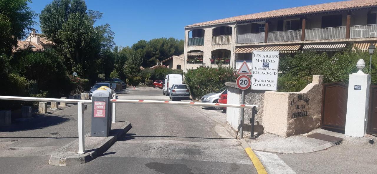 Petit coin de paradis au soleil près de la mer Saint-Cyr-sur-Mer Eksteriør billede